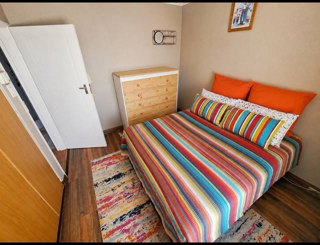 2 BEDROOM HOUSE FOR SALE IN HEUWELOORD